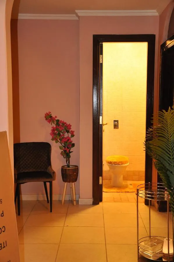 Luxurious Hilltop Apartment 9 Minutes From Haram La Mecque