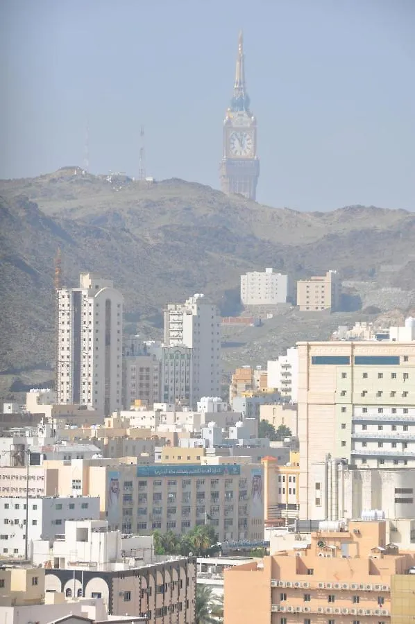 Luxurious Hilltop Apartment 9 Minutes From Haram Mecca